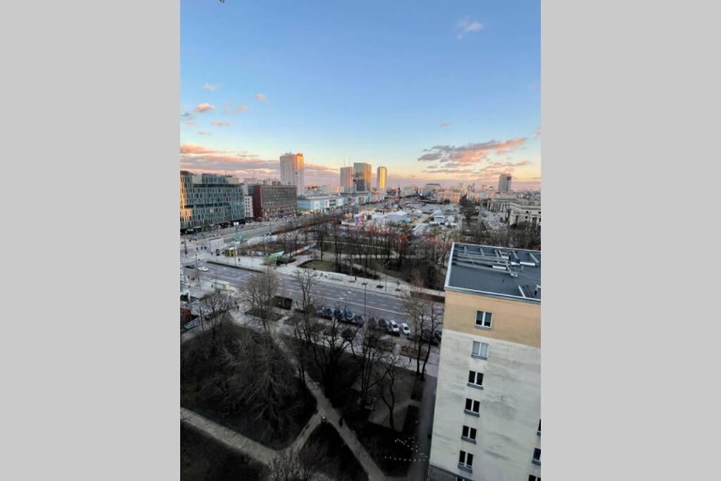 Super Apartament Brown 2X Metro Nowy Wifi Netflix Spotify Panorama Miasta Warszawa Eksteriør bilde