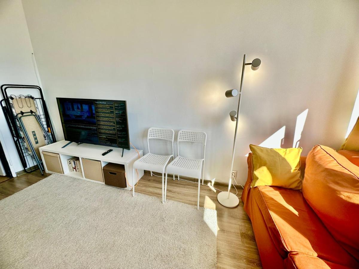 Super Apartament Brown 2X Metro Nowy Wifi Netflix Spotify Panorama Miasta Warszawa Eksteriør bilde